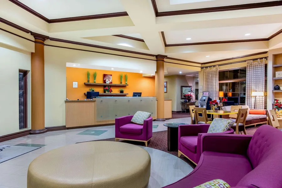 La Quinta Inn & Suites by Wyndham Raleigh Crabtree hotel detail image 2