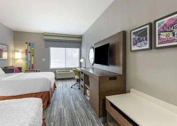 Hampton Inn Ft Collins hotel thumbnail 5