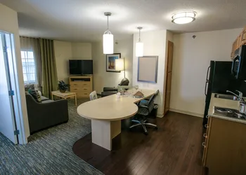 Candlewood Suites Fargo-N. Dakota State University by IHG hotel thumbnail 7