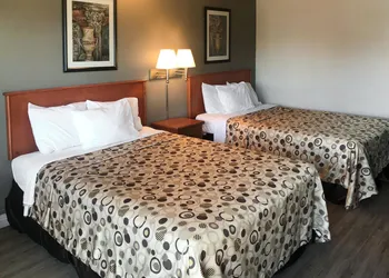 Rodeway Inn Ontario Airport Mills hotel thumbnail 7