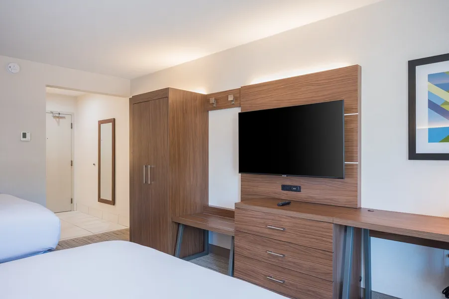 Holiday Inn Express Grover Beach-Pismo Beach Area by IHG hotel detail image 6