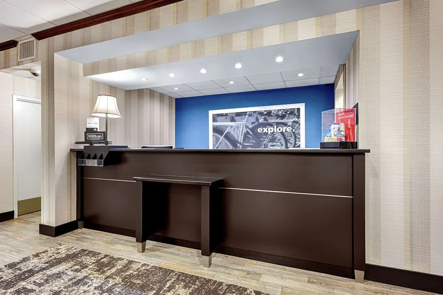 Hampton Inn Amelia Island at Fernandina Beach hotel detail image 2
