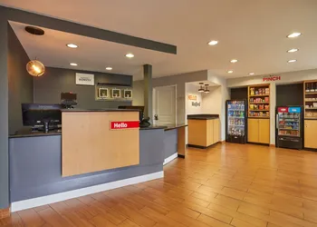 TownePlace Suites by Marriott Medford hotel thumbnail 4