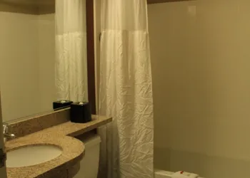 Microtel Inn & Suites by Wyndham North Canton hotel thumbnail 4