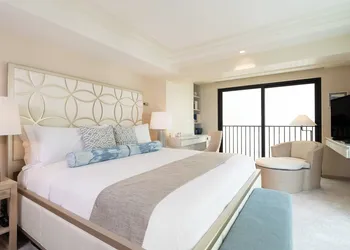 Espacio The Jewel Of Waikiki hotel thumbnail 7