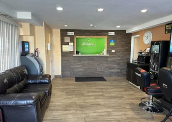 Stay Inn by OYO Near I 80 Lincoln West hotel thumbnail 3