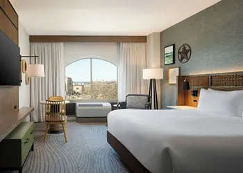 Sol Cypress San Antonio; Marriott Tribute Portfolio hotel thumbnail 8