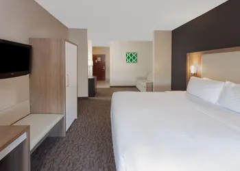 Holiday Inn Express Hotel & Suites Dayton West - Brookville by IHG hotel thumbnail 5
