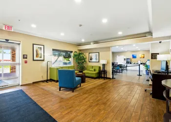 Comfort Inn South Tulsa - Woodland Hills hotel thumbnail 4