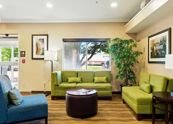 Comfort Inn South Tulsa - Woodland Hills hotel thumbnail 6