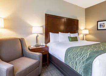 Comfort Inn South Tulsa - Woodland Hills hotel thumbnail 8