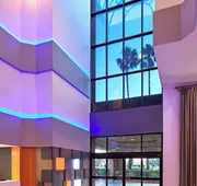 Best Western Plus Meridian Inn & Suites, Anaheim-Orange hotel detail image 3