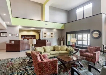 Comfort Suites Greenville hotel thumbnail 4