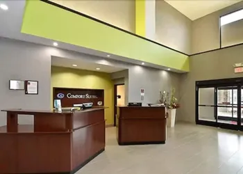 Comfort Suites Greenville hotel thumbnail 6
