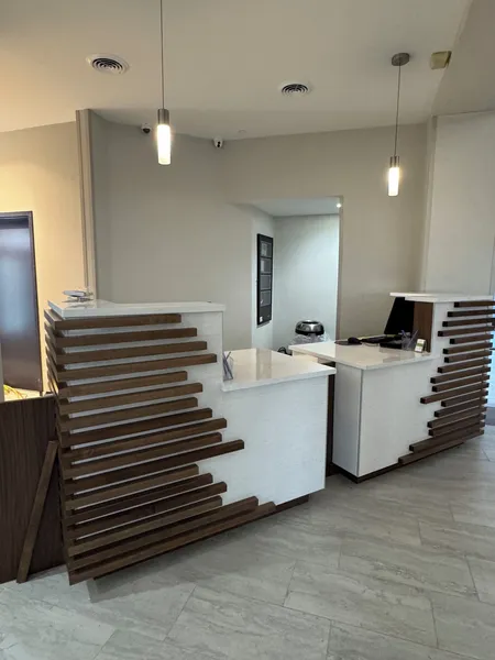 La Quinta Inn & Suites by Wyndham New Haven hotel detail image 2