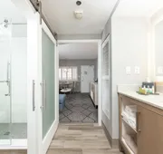 DoubleTree Suites by Hilton Melbourne Beach Oceanfront hotel detail image 7