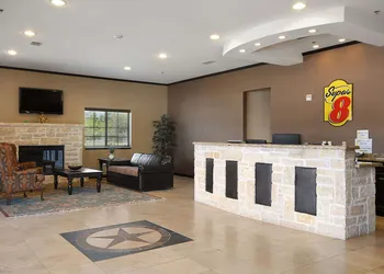 Super 8 by Wyndham Stephenville hotel thumbnail 2