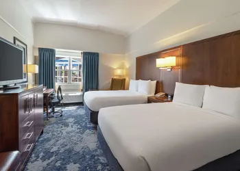 Doubletree by Hilton Cape Cod - Hyannis hotel thumbnail 7