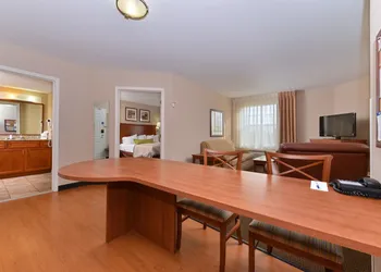 Candlewood Suites Elmira Horseheads by IHG hotel thumbnail 7