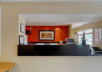Extended Stay America Suites - Tampa - Airport - Memorial Hwy. hotel thumbnail 2