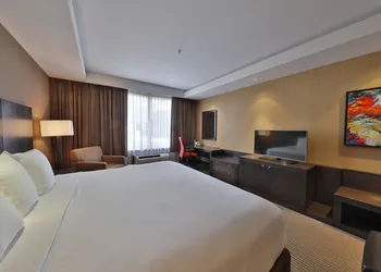 Edmonton Hotel and Convention Centre hotel thumbnail 4