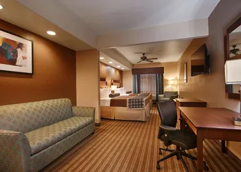 Best Western Plus Palo Alto Inn & Suites hotel thumbnail 3