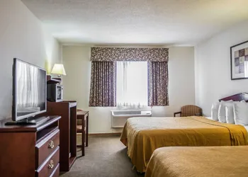 Quality Inn Peru near Starved Rock State Park hotel thumbnail 6