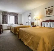 Quality Inn Peru near Starved Rock State Park hotel detail image 7