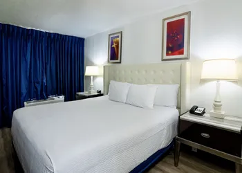 Ramada by Wyndham Yuma hotel thumbnail 6