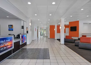 Motel 6 Cutler Bay, FL hotel thumbnail 5