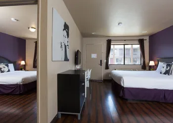 Alura Inn hotel thumbnail 4