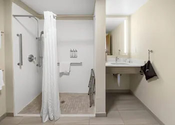 Holiday Inn Express Salt Lake City South - Midvale by IHG hotel thumbnail 7