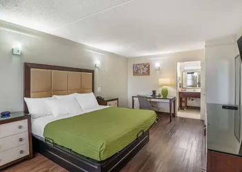 Econo Lodge Richmond-North Chesterfield hotel thumbnail 8