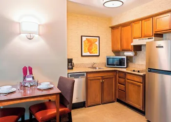 Residence Inn by Marriott Huntsville hotel thumbnail 5