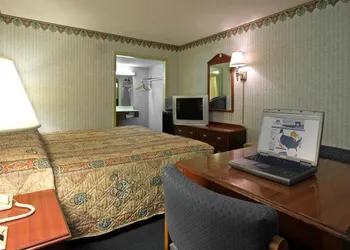 Americas Best Value Inn Anderson, SC hotel thumbnail 5
