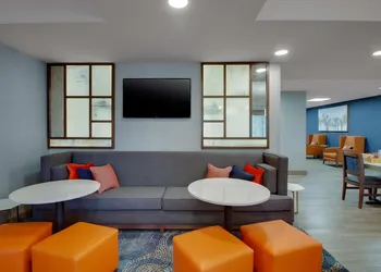 Hampton Inn Birmingham-Colonnade 280 hotel thumbnail 3