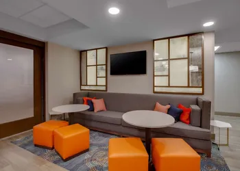 Hampton Inn Birmingham-Colonnade 280 hotel thumbnail 4