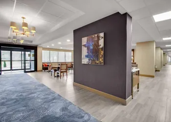 Hampton Inn Birmingham-Colonnade 280 hotel thumbnail 6