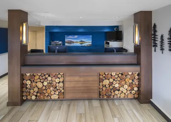 Accent Inns Kamloops hotel thumbnail 2