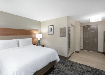 Candlewood Suites Chesapeake by IHG hotel thumbnail 8