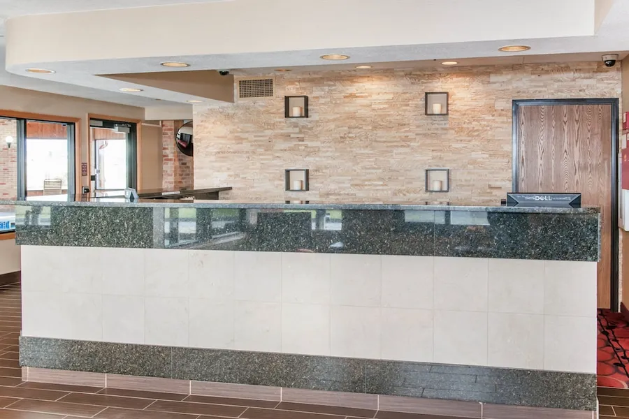 Quality Inn Effingham North hotel detail image 2