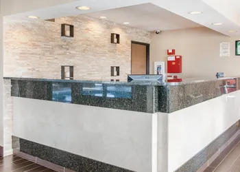 Quality Inn Effingham North hotel thumbnail 3