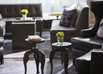 Staypineapple, An Iconic Hotel, The Loop hotel thumbnail 4