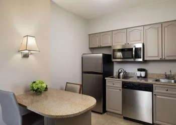 Homewood Suites by Hilton Lubbock hotel thumbnail 8