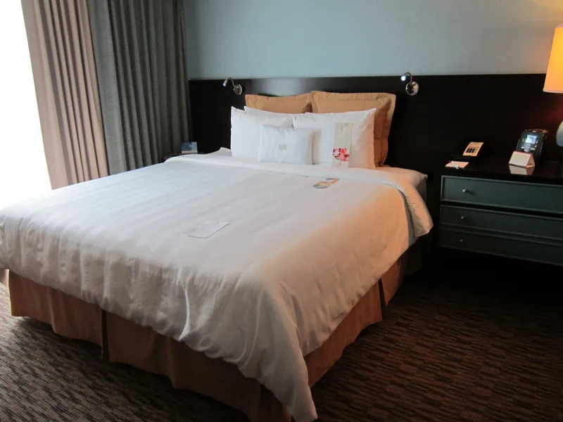 Crowne Plaza Lombard Downers Grove by IHG hotel detail image 6
