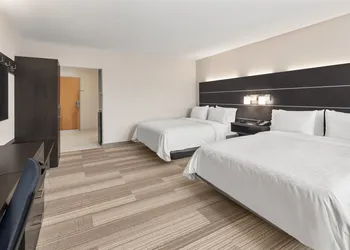 Holiday Inn Express & Suites Hardeeville - Hilton Head by IHG hotel thumbnail 7