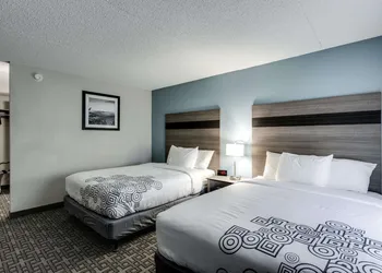 Days Inn & Suites by Wyndham Spokane hotel thumbnail 8