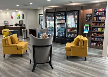 Quality Inn Placentia Anaheim Fullerton hotel thumbnail 2