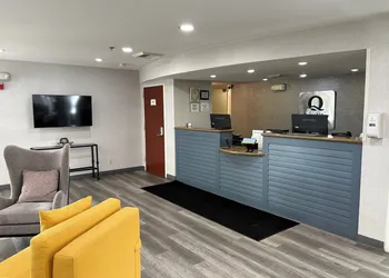 Quality Inn Placentia Anaheim Fullerton hotel thumbnail 3
