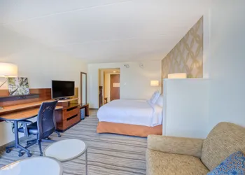 Fairfield Inn & Suites by Marriott Winston-Salem Downtown hotel thumbnail 8